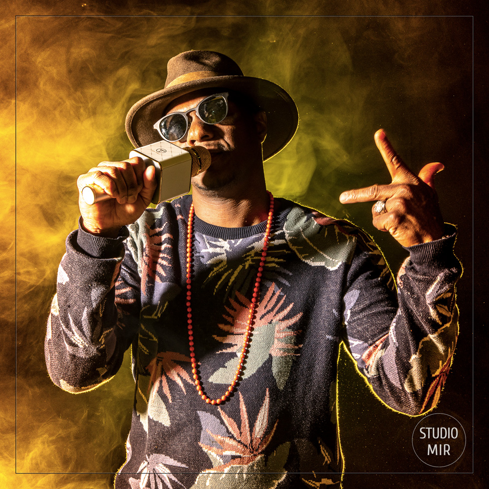 Photographe professionnel proche de Paris: chanteur pour sa pochette d'album