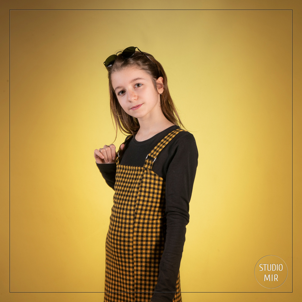Shooting modèle ado en studio dans le Val-De-Marne