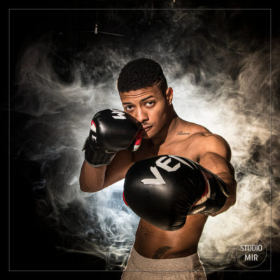 Shooting pour un boxeur en studio photo dans le Val de Marne