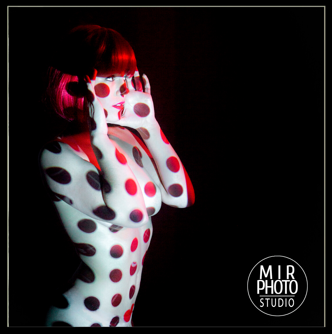 pub-studio-amelie-crazy