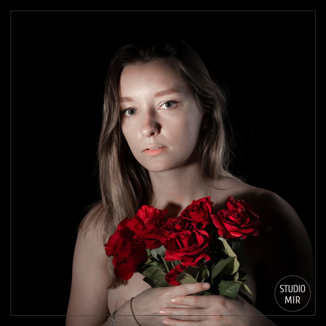 Belles photos Boudoir romantiques avec roses dans le Val de Marne