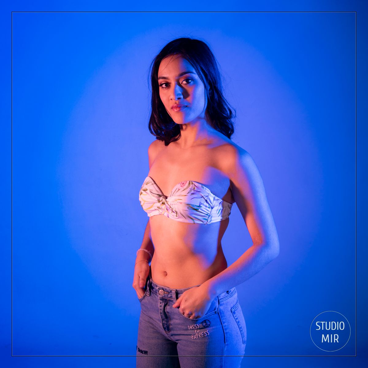 Photographe Pop en Ile de France pour des photos de shooting colorées