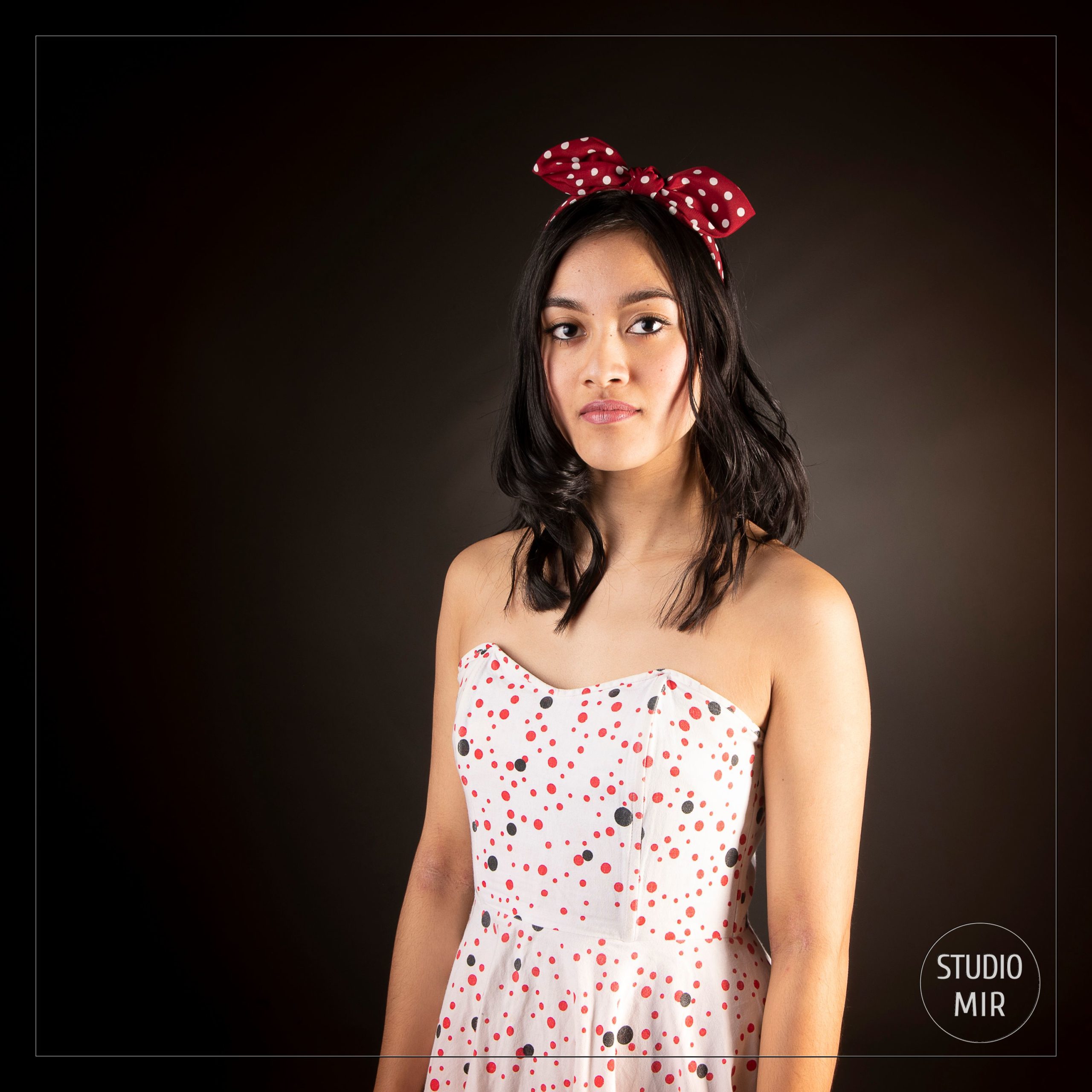 Photographe en studio : Shooting photo à pois dans le Val de Marne