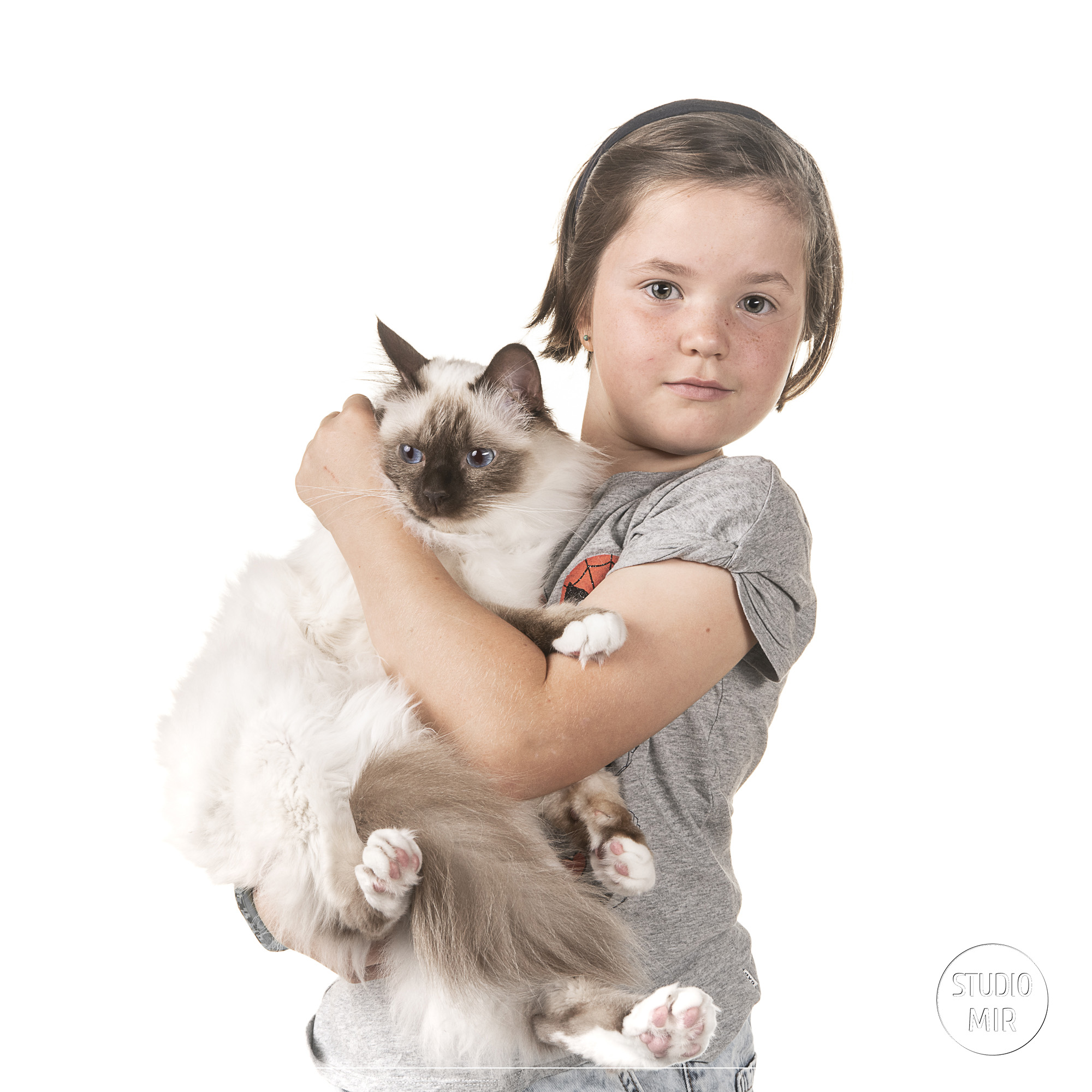 Idée cadeau de noël originale : une séance photo en famille avec animal de compagnie en région parisienne