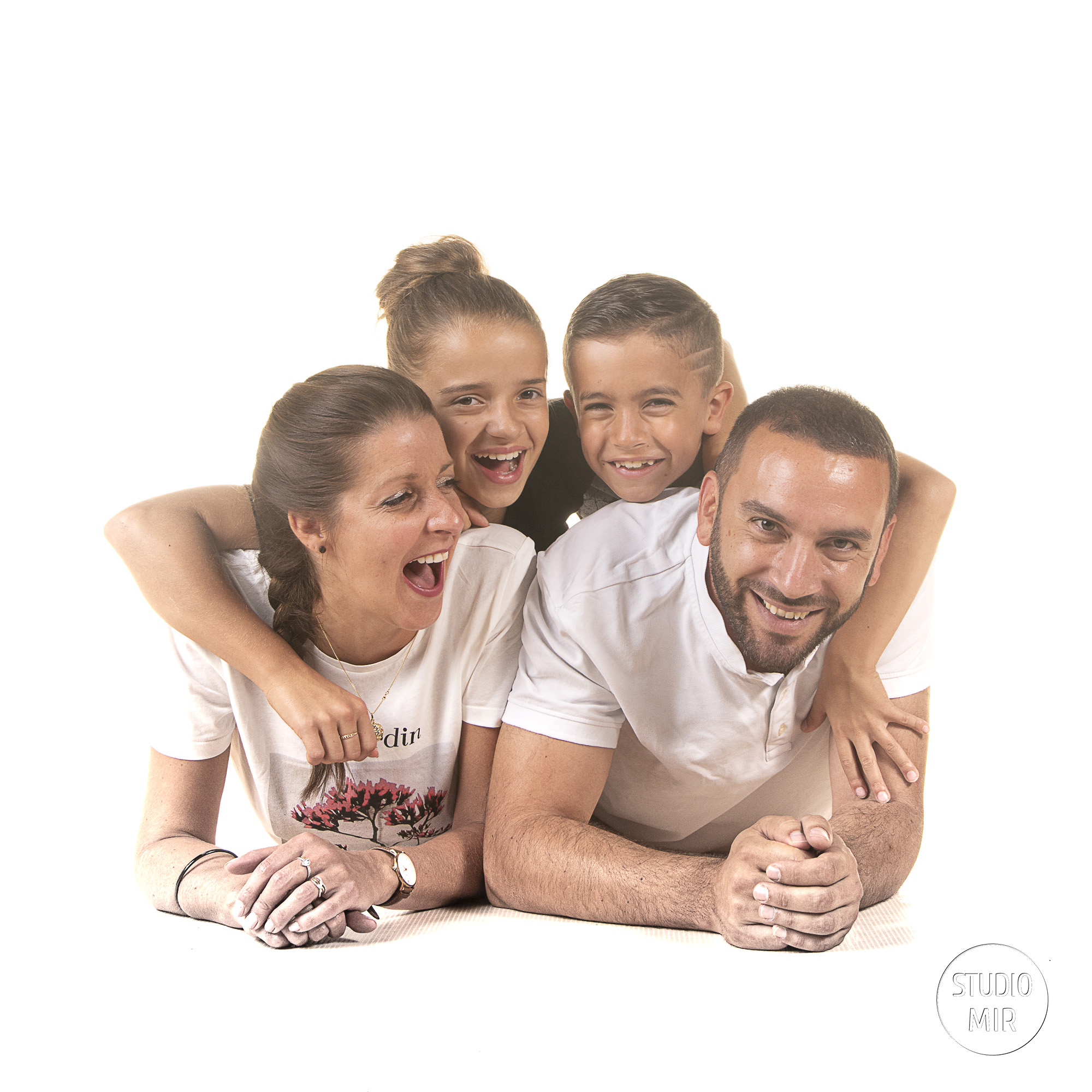 Photographe famille dans le Val de Marne pour des photos originales et fun