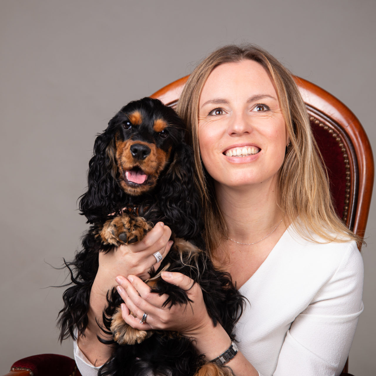 Photographe animaux de compagnie en studio dans le Val de