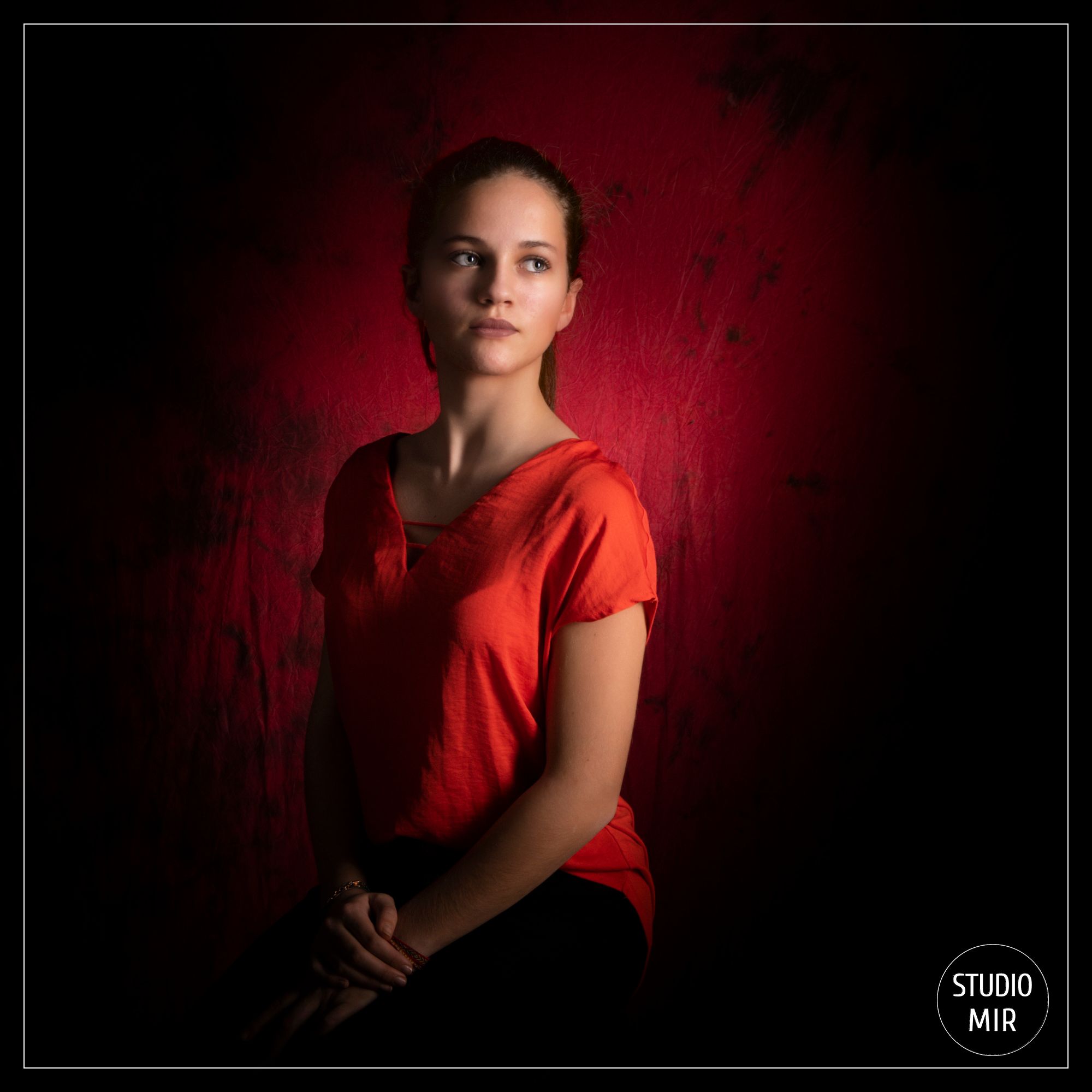 Idée cadeau d’anniversaire pour ado : Séance photo en studio dans le Val de Marne