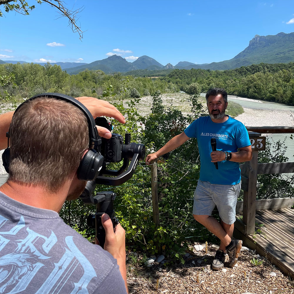 Videastes professionnels Interview au Camping Les Chamberts dans la Drôme