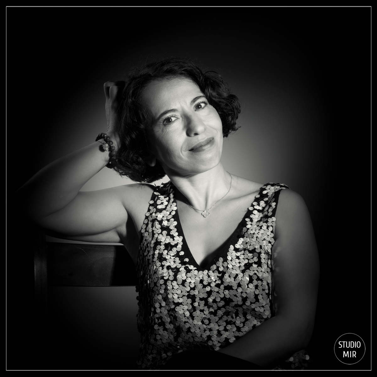 Seance-photo-Portrait-pour-femme-94 Séance photo Portrait pour femme dans le 94