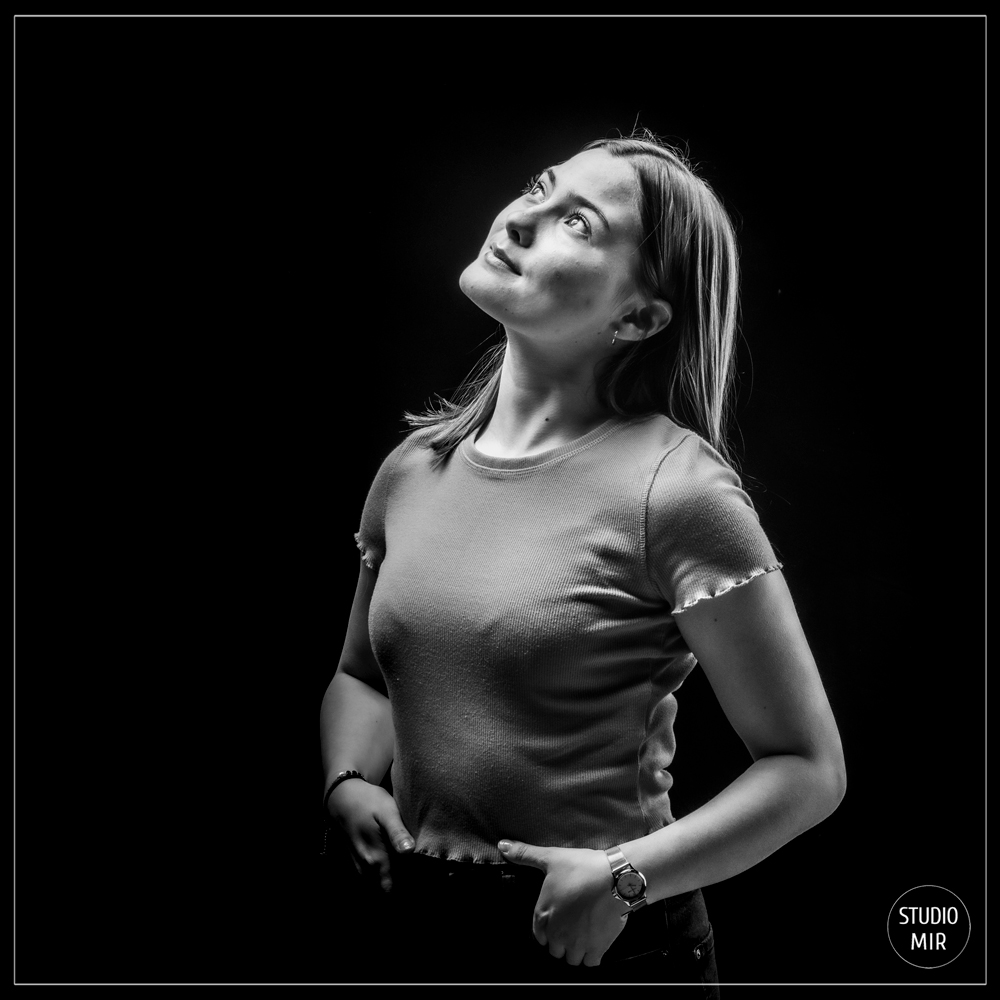Seance-photo-modèle-au-Studio-Mir-Paris Séance photo Modèle au Studio Mir près de Paris