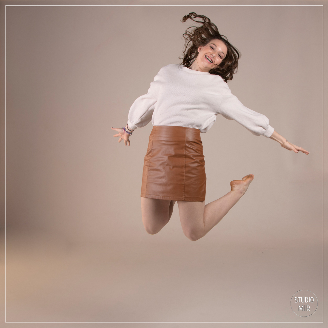 shooting-modele-ado-studio-paris- Shooting modèle ado en studio près de Paris