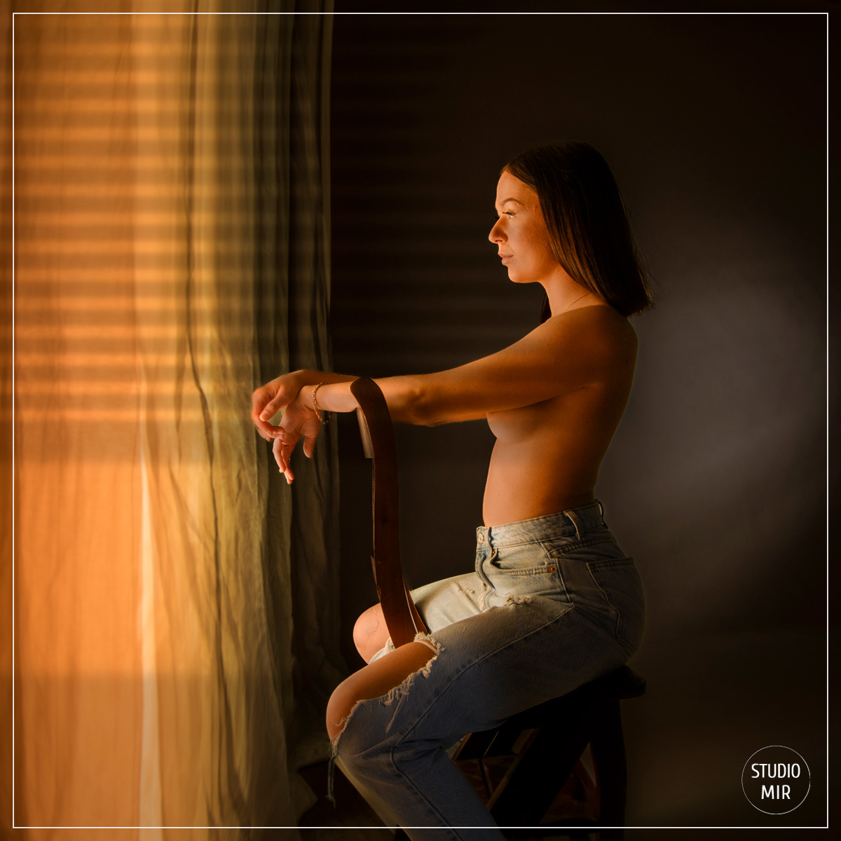 Idée cadeau pour une séance boudoir proche de Paris Idée cadeau pour une séance photo boudoir proche de Paris