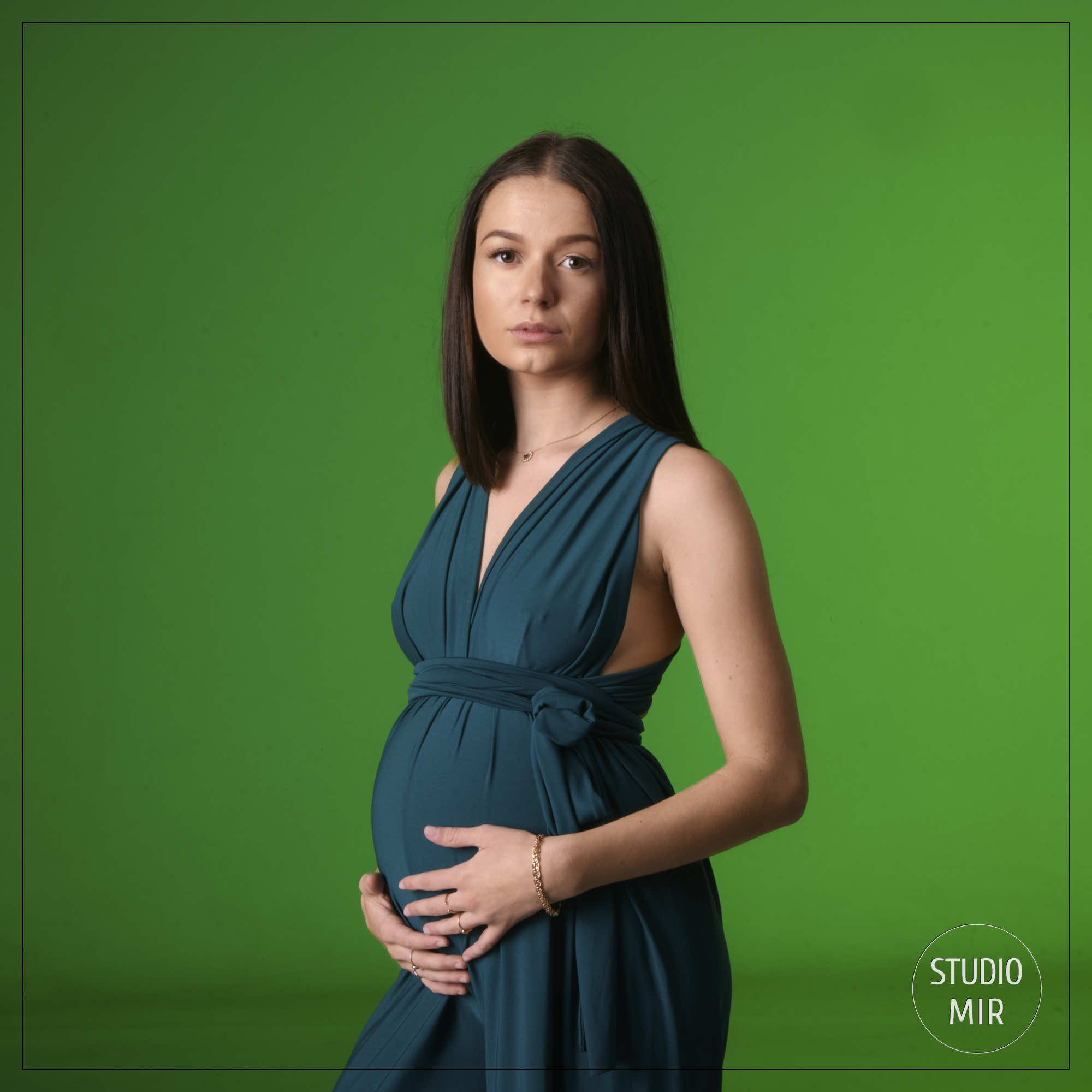 Seance-photo-pour-les futures-mamans-en couleur