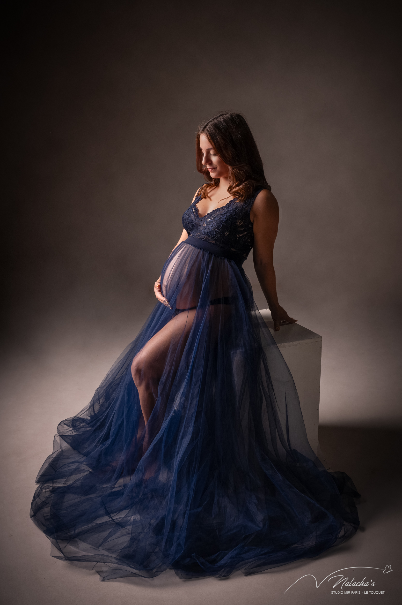 Photographe grossesse avec tenues en IDF